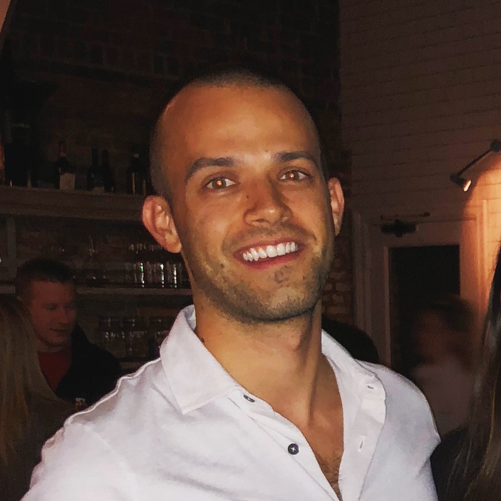 Meet your Posher, Gregory